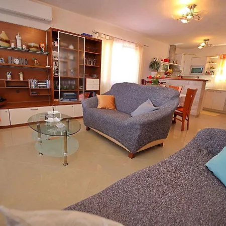 Damjanovic By Interhome 度假居