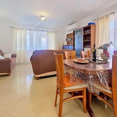 Сasa de vacaciones Damjanovic By Interhome Prigradica