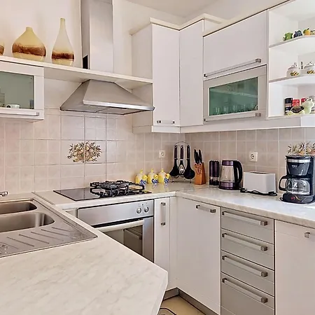 Сasa de vacaciones Damjanovic By Interhome *