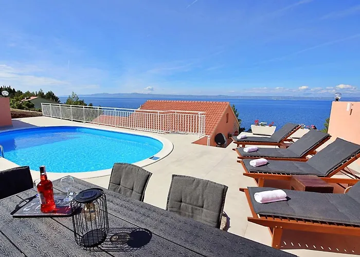 Damjanovic By Interhome